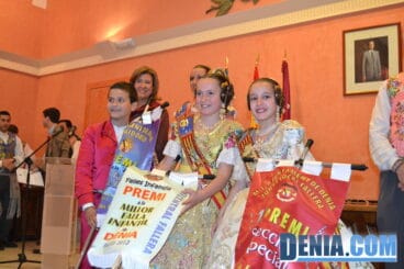 Entrega de premios de Fallas Infantiles Dénia 2013 26 – Falla Baix la Mar 1er Premio Sección Especial