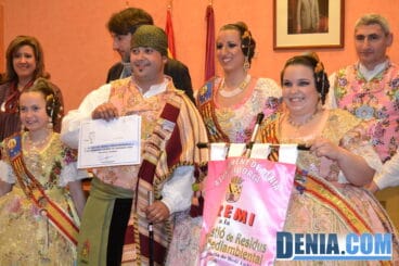 Entrega de premios de las Fallas de Dénia 2013 08 – 1er Premio Gestión de Resíduos – Falla Campaments