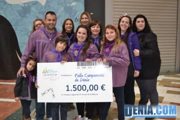 La Falla Campaments gana el concurso fallero del Centro Comercial Portal de la Marina 01