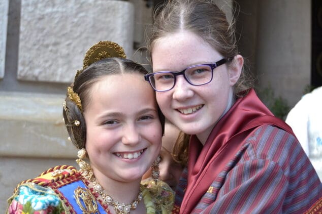 Las Falleras Mayores de dénia asisten a la mascletà de Valencia 14