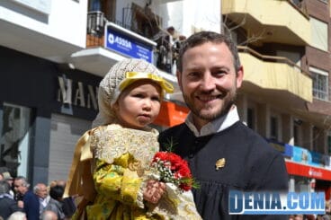 Ofrenda de Fallas 2013 en Dénia 112