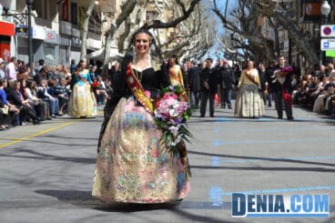 Ofrenda de Fallas 2013 en Dénia 114