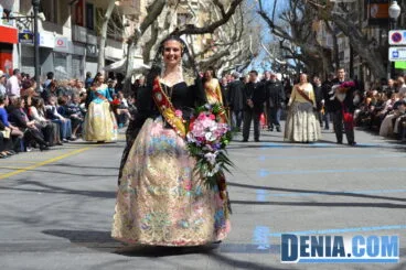 Ofrenda de Fallas 2013 en Dénia 114