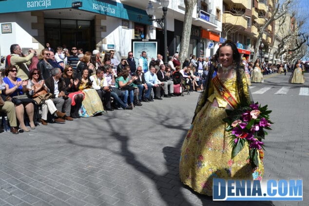 Ofrenda de Fallas 2013 en Dénia 125