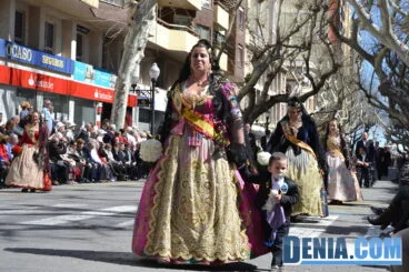Ofrenda de Fallas 2013 en Dénia 32