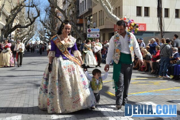 Ofrenda de Fallas 2013 en Dénia 60