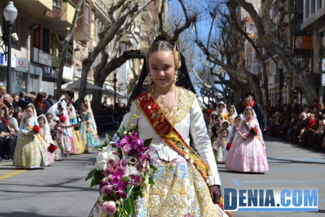 Ofrenda de Fallas 2013 en Dénia 77