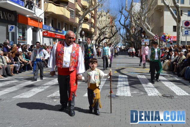 Ofrenda de Fallas 2013 en Dénia 81