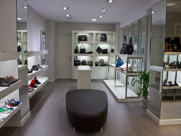 Ramón Marsal Nueva Zapatería en Dénia