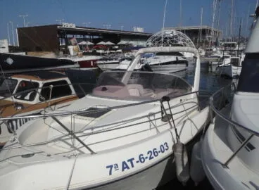 Subasta náutica en Marina de Dénia