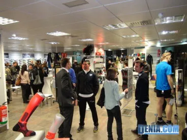 Twinner Esports Colau inaugura tienda en Dénia 1