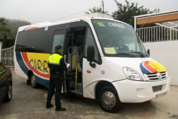 Vigilancia de transporte escolar en Dénia
