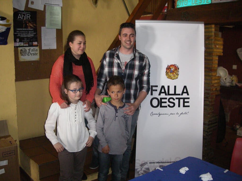 Apuntà en la Falla Oeste Apuntà en la Falla Oeste
