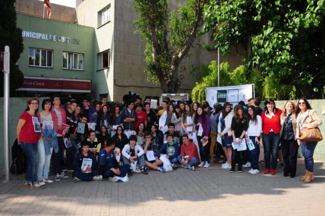 Celebración solidaria del Día del Libro en la UNED de Dénia 02