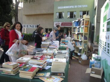 Celebración solidaria del Día del Libro en la UNED de Dénia 05