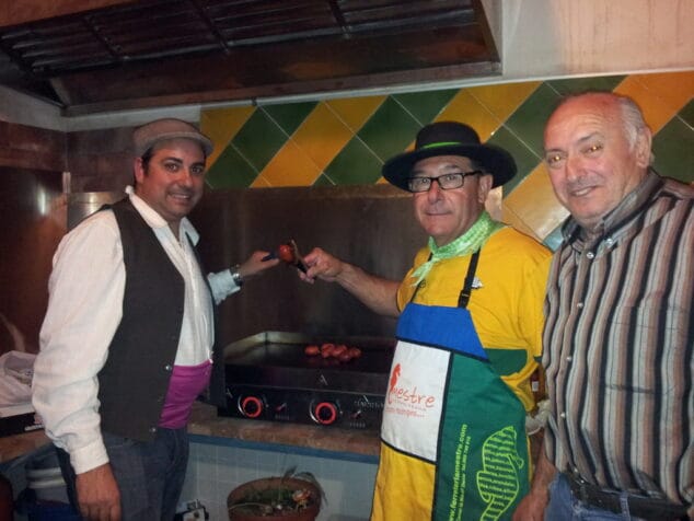 Feria de Abril en la Falla Les Roques 05