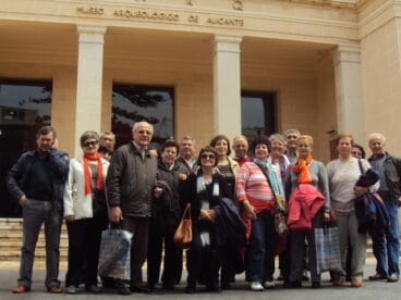 Las Aulas de la Experiencia de Dénia visitan el MARQ de Alicante