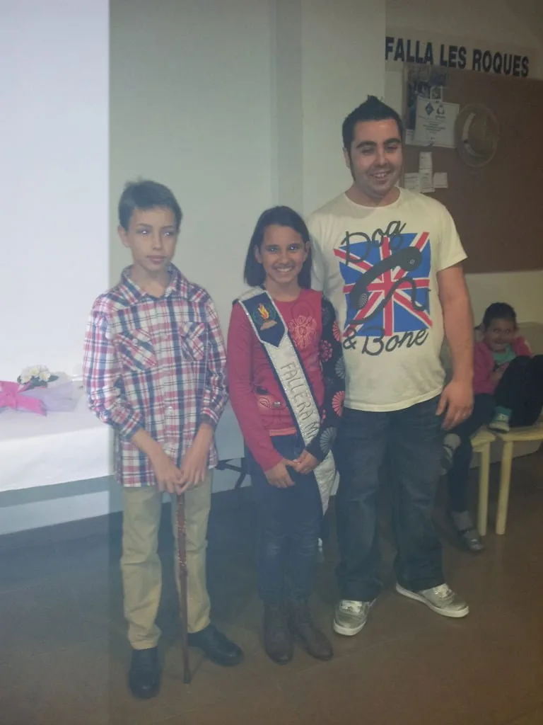 Presentación de cargos 2014 en la Falla Les Roques