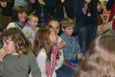 Treta de cargos infantiles 2014 en la Falla Campaments 08