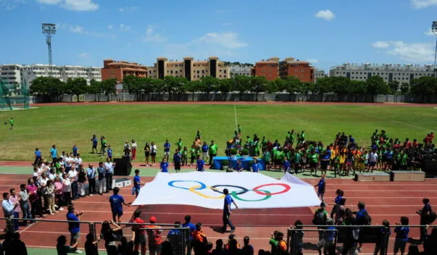 El polideportivo de Dénia vivió un gran ambiente con la clausura de los X Mini Jocs Olímpics 1 Clausura Mini Jocs