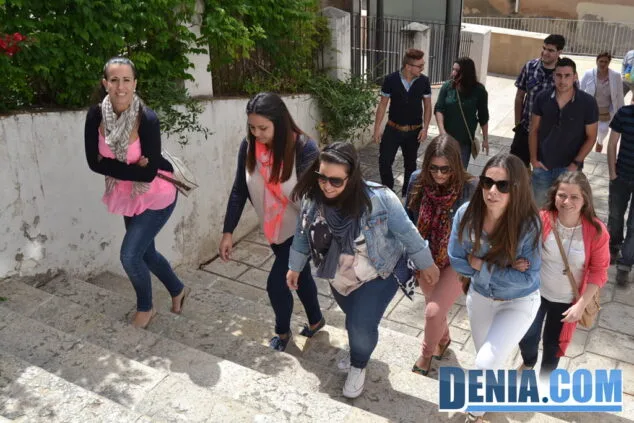 Hoy conoceremos el nombre de las nuevas Falleras Mayores de Dénia 2 Convivencia de las candidatas a Falleras Mayores de Dénia 02