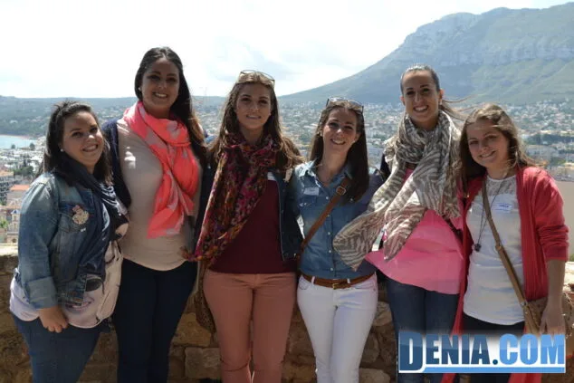 Hoy conoceremos el nombre de las nuevas Falleras Mayores de Dénia 8 Convivencia de las candidatas a Falleras Mayores de Dénia 08