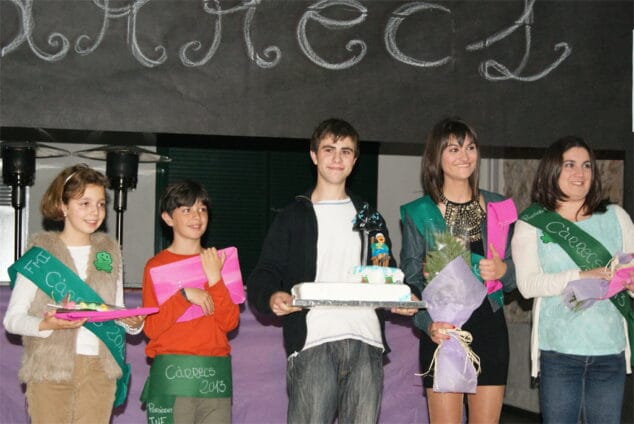 Comiat de càrrecs 2013 en la Falla Saladar