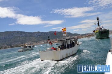 El Arctic Sunrise de Greenpeace visita Dénia 24