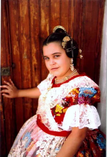 Miriam León Álvarez – Falla Camp Roig