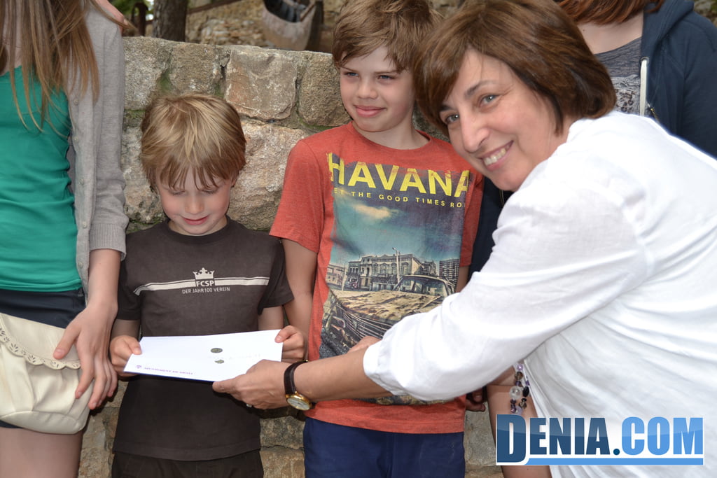 Un niño alemán encuentra una moneda romana por segunda vez en Dénia 01
