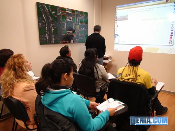 Autoescuela Victoria, curso intensivo de conducción