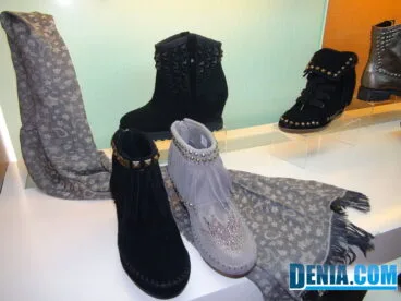Calzados Ramón Marsal, botines mujer con flecos