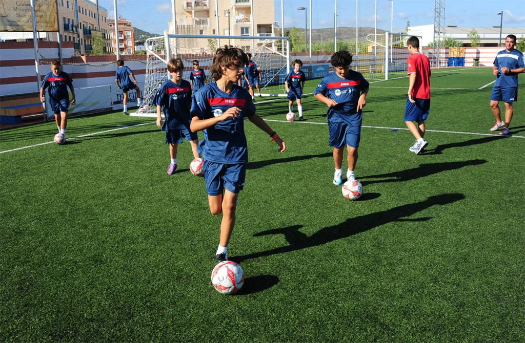 La EM Fútbol Dénia ya ha abierto el plazo de inscripción para las pruebas de acceso 1 Campus Fútbol Verano