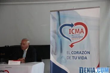 El doctor Carlos Ferrando presidiendo la inauguración de ICMA
