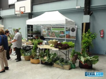 Feria del Bienestar Dénia, stand comida biológica