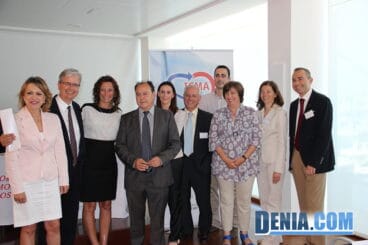 Foto de familia inauguración del Instituto Cardiológico de la Marina Alta