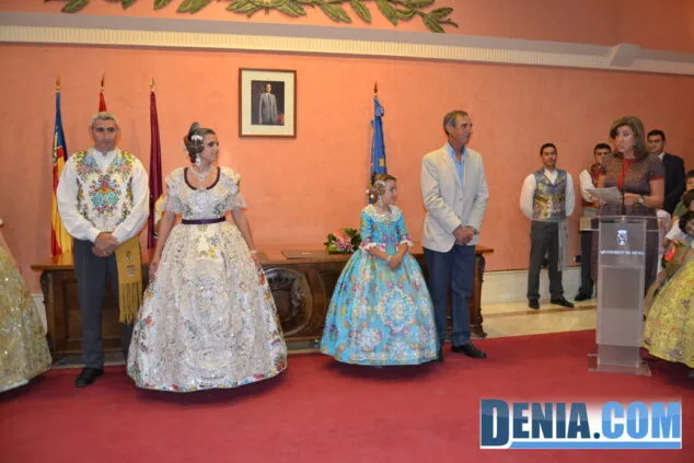 Dénia celebra el nombramiento de sus nuevas Falleras Mayores, Sara y Paloma 23 Nombramiento de las Falleras Mayores de Dénia 2014 22