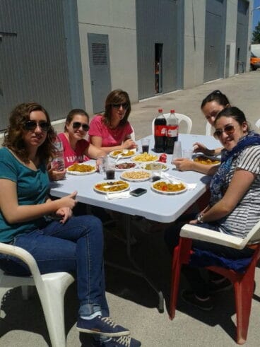 Paella carrocera en la Falla Oeste