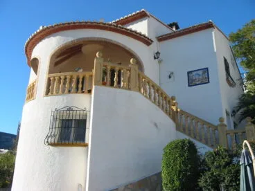 cristina front1