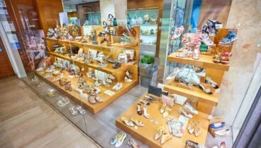 Escaparate de Calzados Ramón Marsal en Dénia