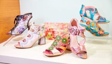 Sandalias de tacón florales – Calzados Ramón Marsal