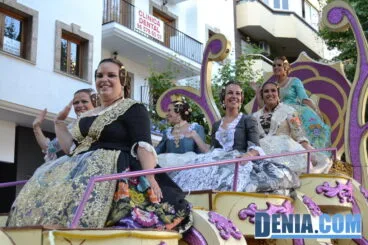 08 Carrozas de Dénia 2013 – Fallera Mayor de Dénia