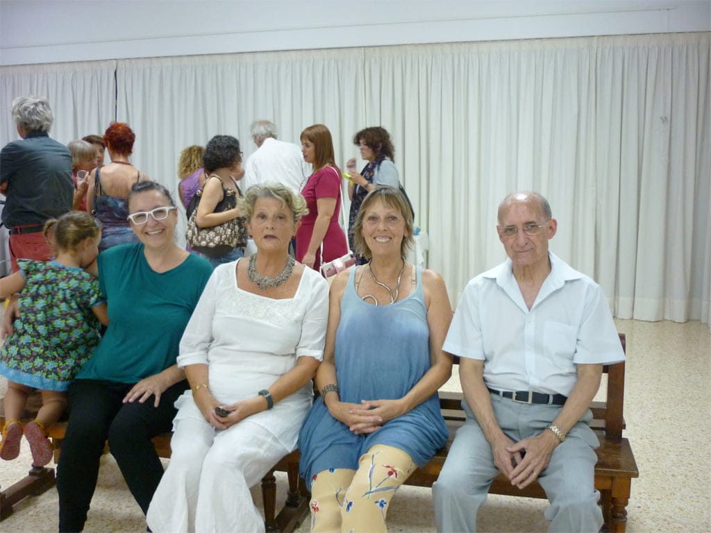 Artistas de la exposición de cerámica de la sala Champagnat