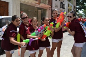 Batalla de agua en el Día del Fallero