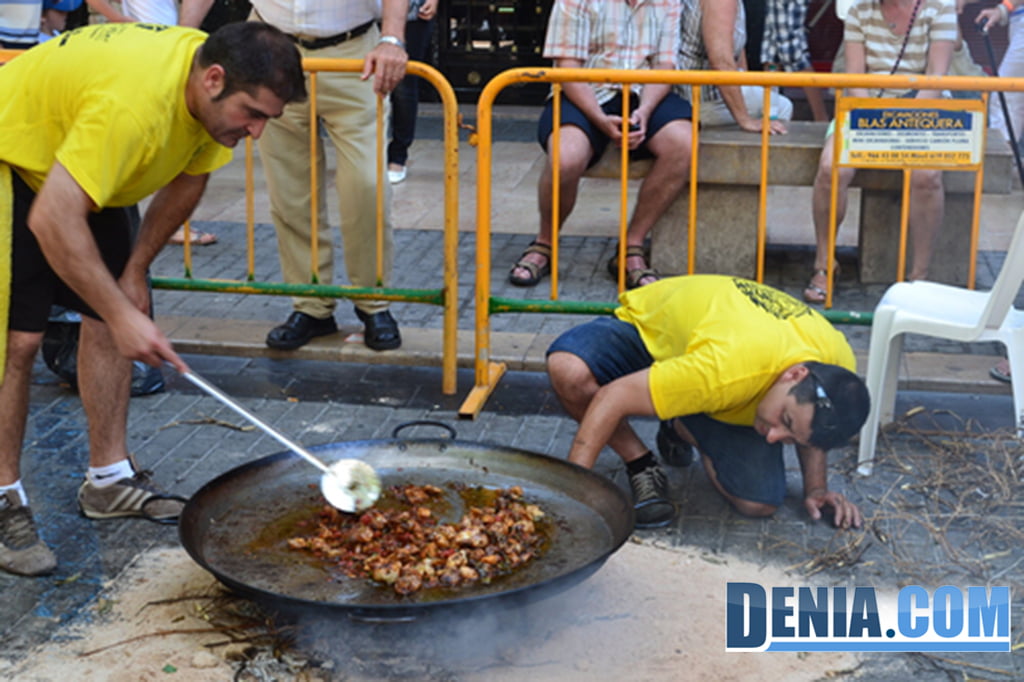 Concurso de paellas falleras, día del fallero, Fiestas de Dénia 2013 – 1