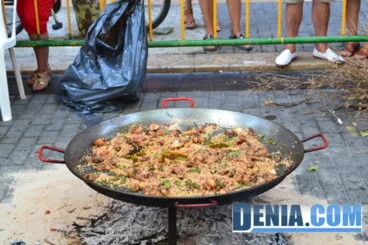 Concurso de paellas falleras día del fallero Fiestas de Dénia 2013 3