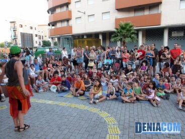 Fiesta infantil en la Calle La Via