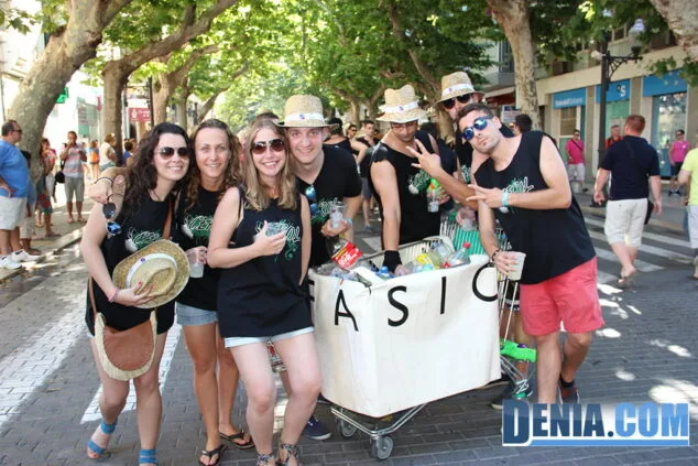Fiestas de Déniasábado 6 de julio entrá de bous 29