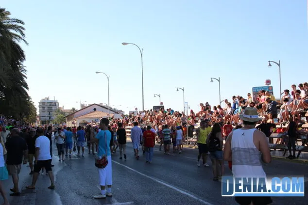 Fiestas de Déniasábado 6 de julio entrá de bous 76