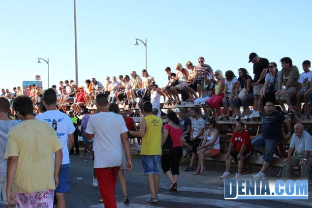 Fiestas de Déniasábado 6 de julio entrá de bous 77
